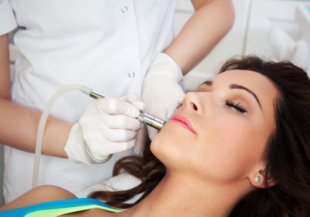 What You Need to Know About Laser Skin Resurfacing